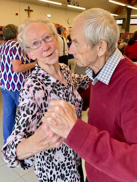 ff712954-ffbb-4eaa-af60-8dae607b23bc