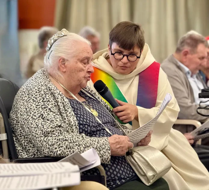 24fe69e6-038e-4f35-bd4b-621a2bf160b4