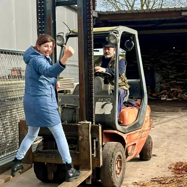 01KMYFRC76Q4ZT0DW708FWDCFQ-v1