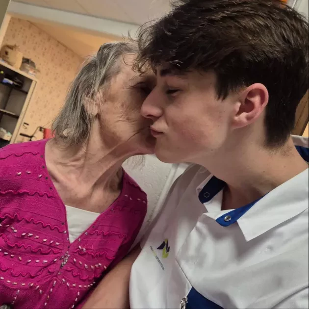 01JF614HDQTYCHGHKPG290WHYZ-v1